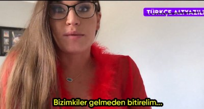 Üvey anne boşalmama yardım eder misin pornosu