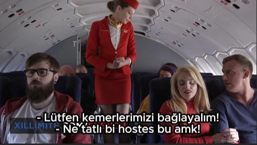 Hostes fantezisi olanlar içeri.. Seksi hostesi uçakta beceriyor